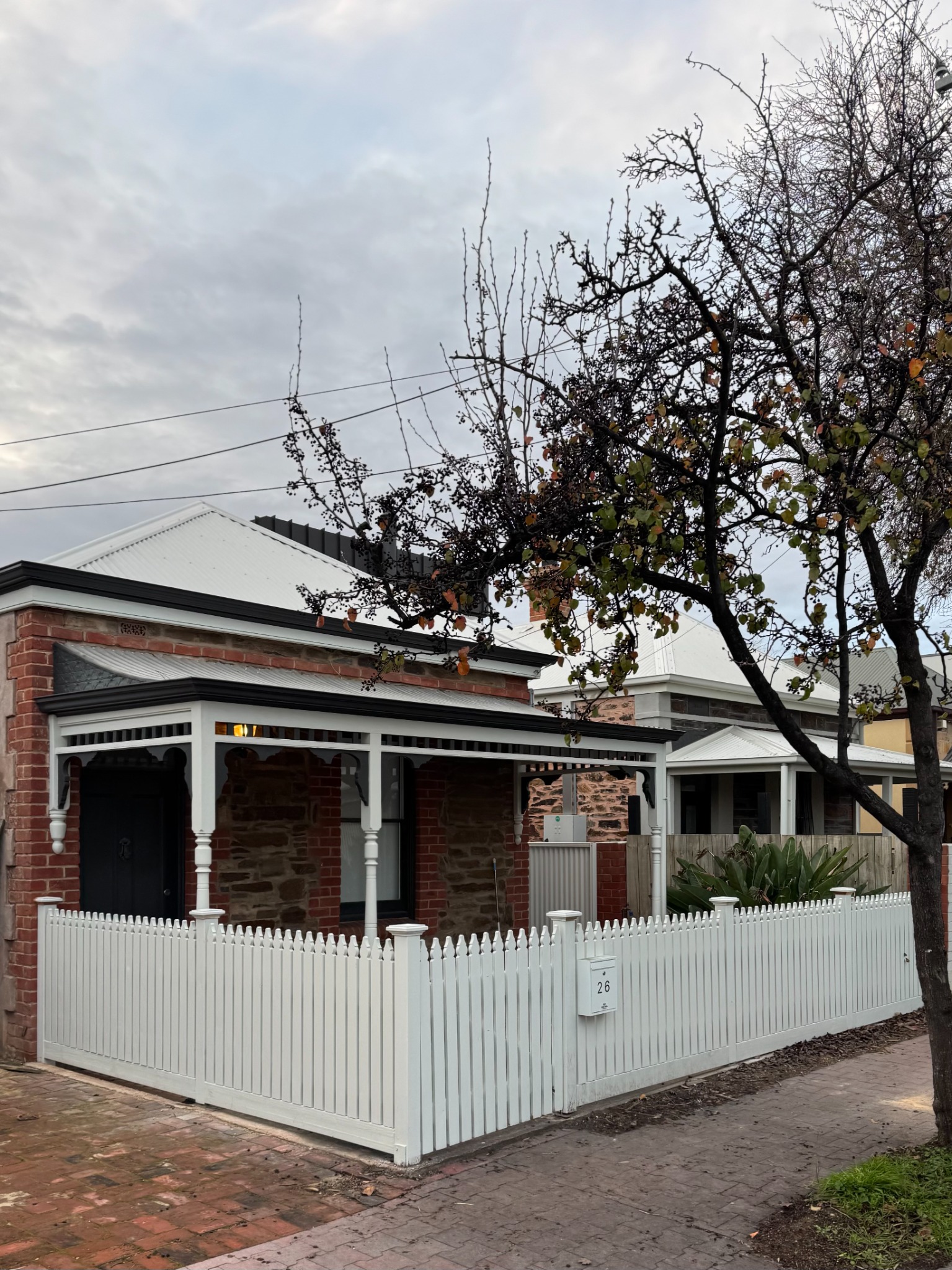 White heritage picket fence by Builders Bloc